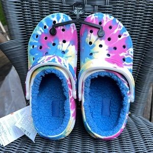 BNWT Crocs Classic Lined Tie Dye Clog